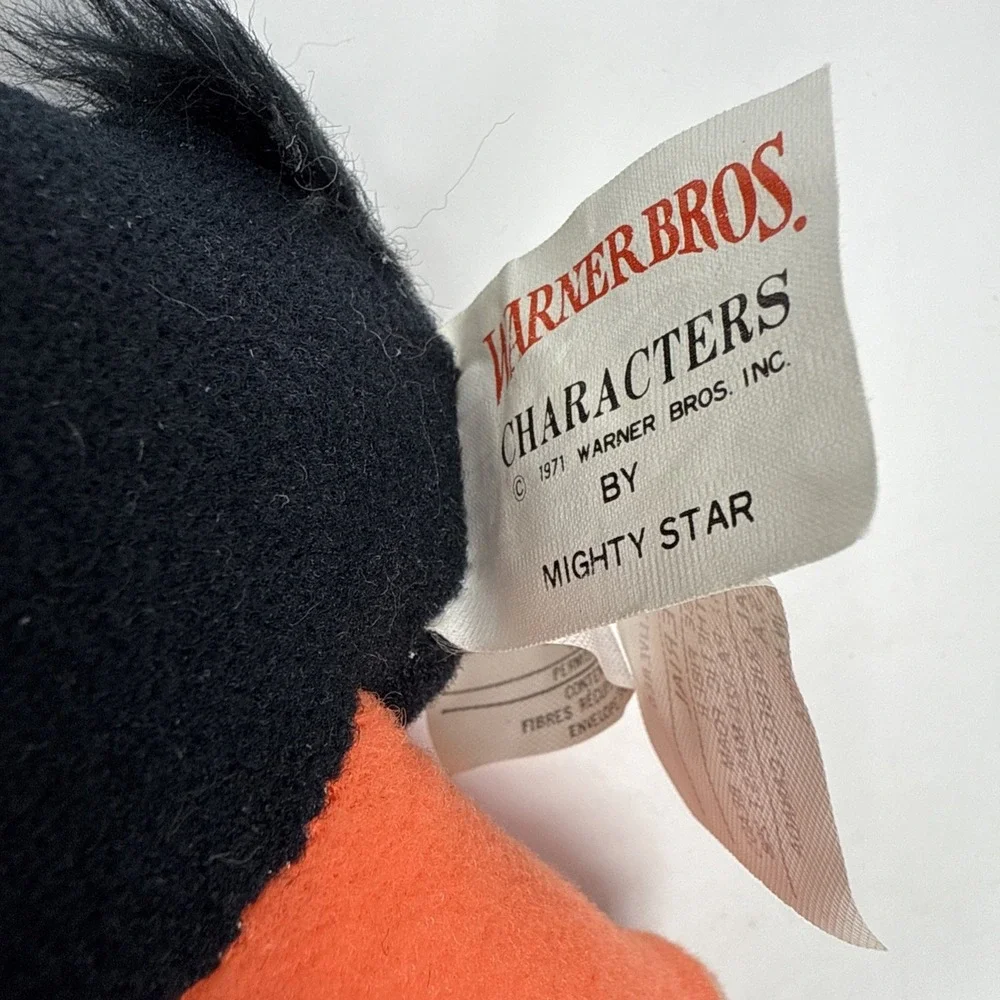 VTG Daffy Duck  1971 Warner Brothers 13 inch Plush Mighty Star Looney Tunes Read